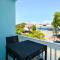 Siesta Cooler: Only Minutes Walk to Siesta Beach! - سيستا كي