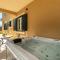 TEONA Luxury Studio Apartment with jacuzzi and garden view