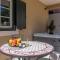TEONA Luxury Studio Apartment with jacuzzi and garden view