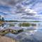 Hidden Gem Dock and Views on Pine Hollow Reservoir!