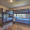 Pet-Friendly Townhome with Hot Tub in Redmond!