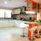 Hostal Kolibri B&B