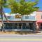 Siesta Key Village-Suite #2: A block to the Beach! - Sarasota