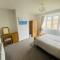 Acacia Breezes - Delightful Scarborough Semi