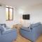 Liverpool City Centre Private Rooms including smart TVs - with Shared Bathroom