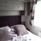 LUXURY CARAVAN 10 mins TO BEACH