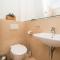 Newly renovated 1-bed apartment at Charles Bridge - Praga