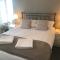 Rooms at The Highcliffe - Aberporth