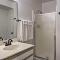 Branson Condo on Golf Course with Pool Access! - 布兰森