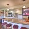 Bend Condo with Deck, Resort-Style Amenities and Views! - Bend