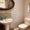 Stunning Stylish & Spacious Ground Floor Apartment, Kidderminster