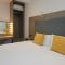 Guest Rooms @ 128