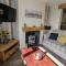 4 Anglesey Road
