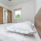 House Mali dvori