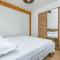 House Mali dvori