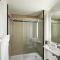 Holiday Inn Asheville East-Blue Ridge Pkwy by IHG