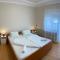 Pingvin Cukrászda Apartman felső szint