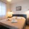 HANA Luxury apartment with sea view