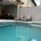 Casa em condomínio fechado, com piscina privativa em Juquehy