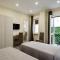 Six Rooms Six Rooms