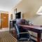 Econo Lodge - لا كروس