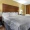 Econo Lodge - لا كروس