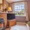 Immaculate luxury retreat in pretty village with great pubs - Box Valley Cottage