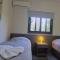 STAY Nissi Twins Apts