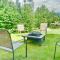 C6 Beautiful views from this Crawford Ridge Townhome a short walk from the slopes