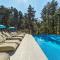 Villa Dea & Villa Ina - Villas & SPA Park in Velingrad