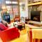 E5 Beautiful Bretton Woods slopeside home amazing views of Mount Washington Hot Tub AC - Carroll