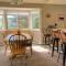 F3 Fairway Village Condo with great mountain views, 8 minute walk from Omni Mount Washington Hotel!