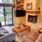 G4 Modern home with AC within walking distance of golf course and Mt Washington Hotel - Carroll
