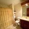 H5 Luxurious StoneHill Townhome with magnificent ski slopes view, hot tub!