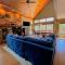 W8 Mount Washington Place Townhome great slope views fireplace large deck yard and ping pong