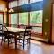 W8 Mount Washington Place Townhome great slope views fireplace large deck yard and ping pong