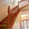 O8 Renovated Forest Cottage Townhome with great Mt Washington views fast wifi Walk to skiing - Carroll