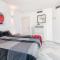 Puerto Marina, Frontline apartment in Benalmadena, Malaga