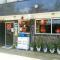 RedDoorz @ Western Highway Lodge Hotel