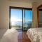 Beach Sunset Villa 100m from Ocean & Beach