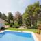 Villa- Amaya