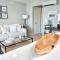 Serenity at Seascape: Steps to the beach & Shops