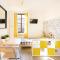 A Yellow Touch - Modern Studio in Isola Milano