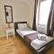 Central Studios Gloucester Road by RoomsBooked - Free Parking - Cheltenham