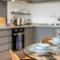 The Tannery - 2 bed 2 bath apartment with parking