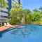 Cairns Luxury Seafront Apartment