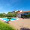 House Sergio 2206