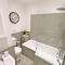 Sparrow Cottage - Westbourne