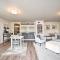 Romantic Country Apt by Lake Erie and Wineries! - Westfield