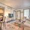 Romantic Apt Near Wineries, Golf and Lake Erie!